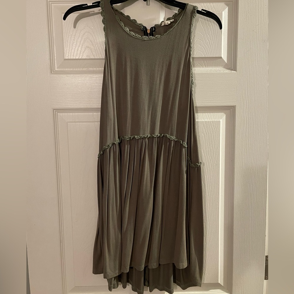 Boutique Tank Olive Green